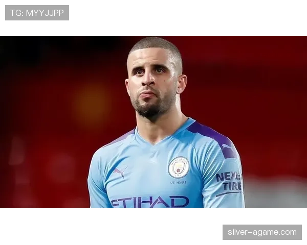 凯尔·沃克从谢菲联主力到英超新星的跃迁