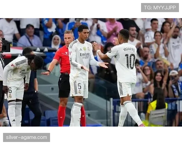 拜仁慕尼黑高位逼抢失灵，战术困局加剧对争冠形势产生影响